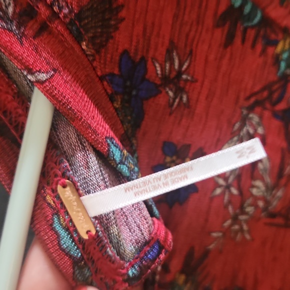 FREE PEOPLE PATTERNED BLOUSE - Picture 2 of 3